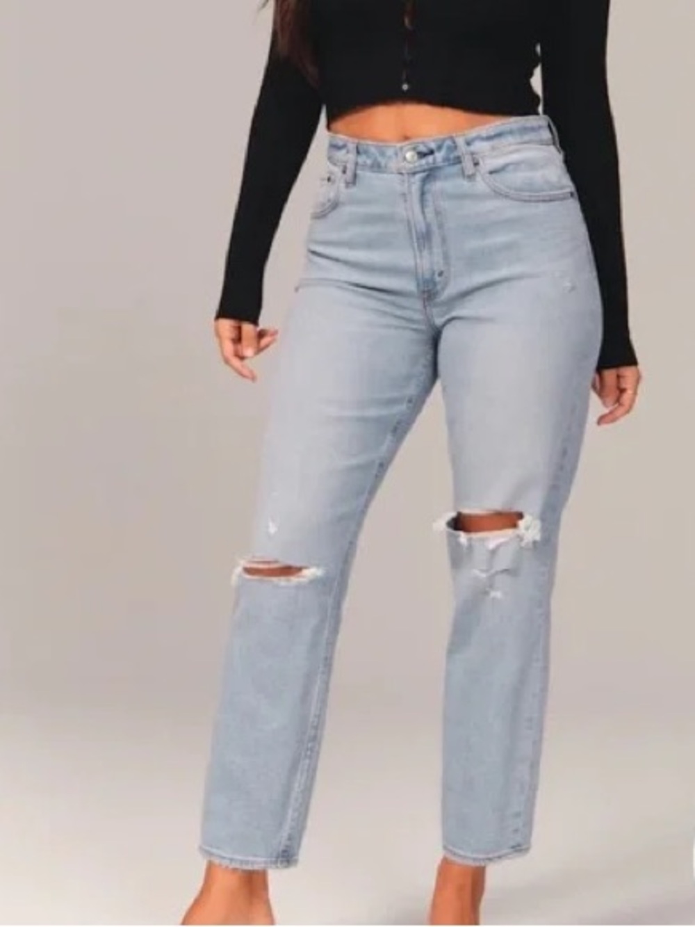 ABERCROMBIE & FITCH THE MOM HIGH RISE JEANS